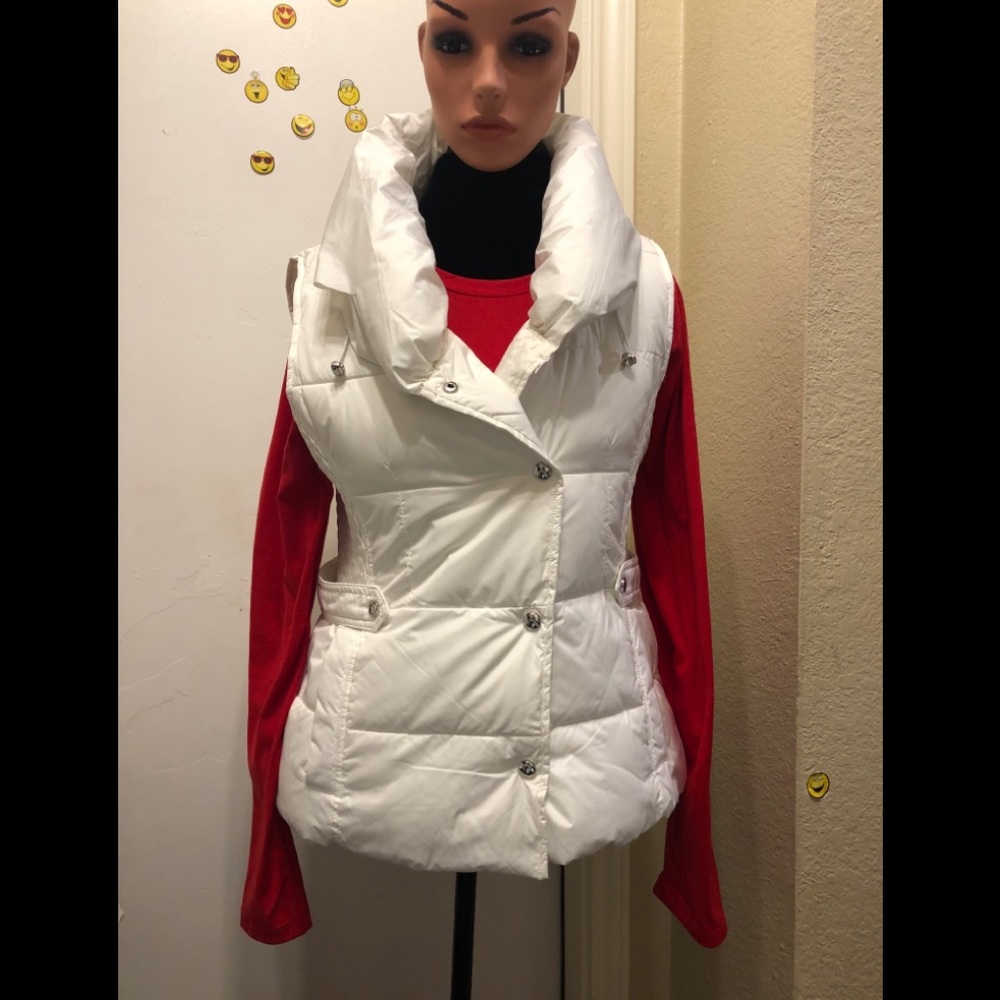 New “ Marc New York” White Puffer Vest!!!